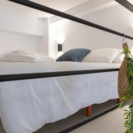 Apartment Rm1 - Loft Comodos Estudios Duplex Cerca A La Avenida Del Puerto Valencia