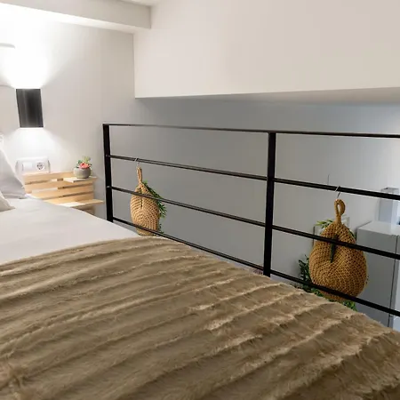 Lägenhet Rm1 - Loft Comodos Estudios Duplex Cerca A La Avenida Del Puerto Valencia