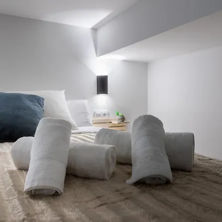 Rm1 - Loft Comodos Estudios Duplex Cerca A La Avenida Del Puerto *